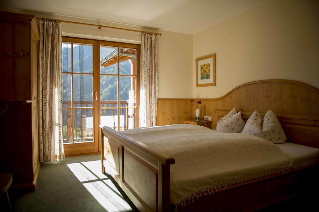 Virgenhaus Apartment Room photo